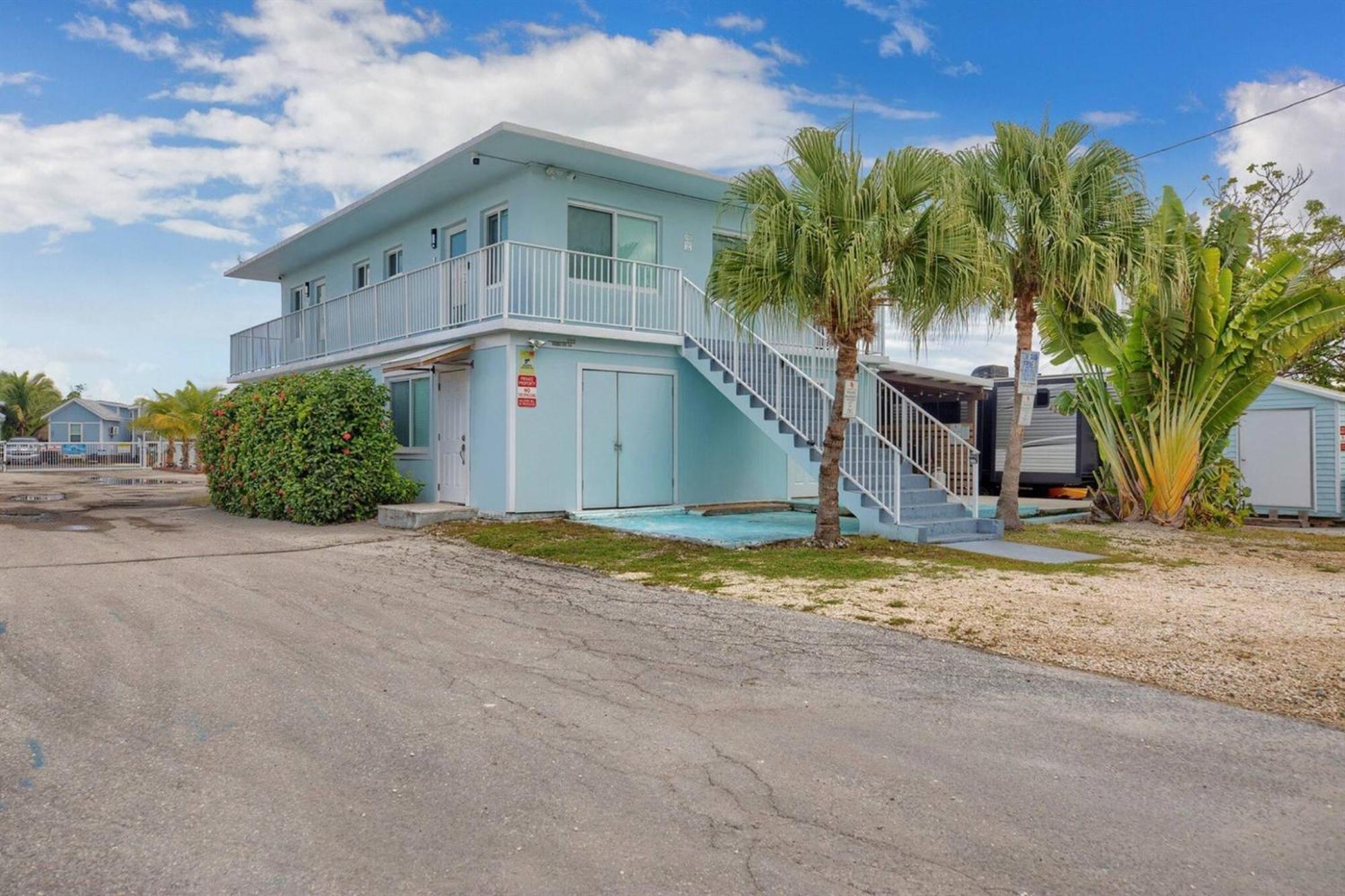 Waterfront Studio 2, Couples Oasis, Kayaks, Pool Jewfish Exterior photo